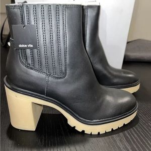 Dolce Vita Boots Womens 10 Caster H2O Lug Sole Block Heel Black Shoes Y2K Chunky